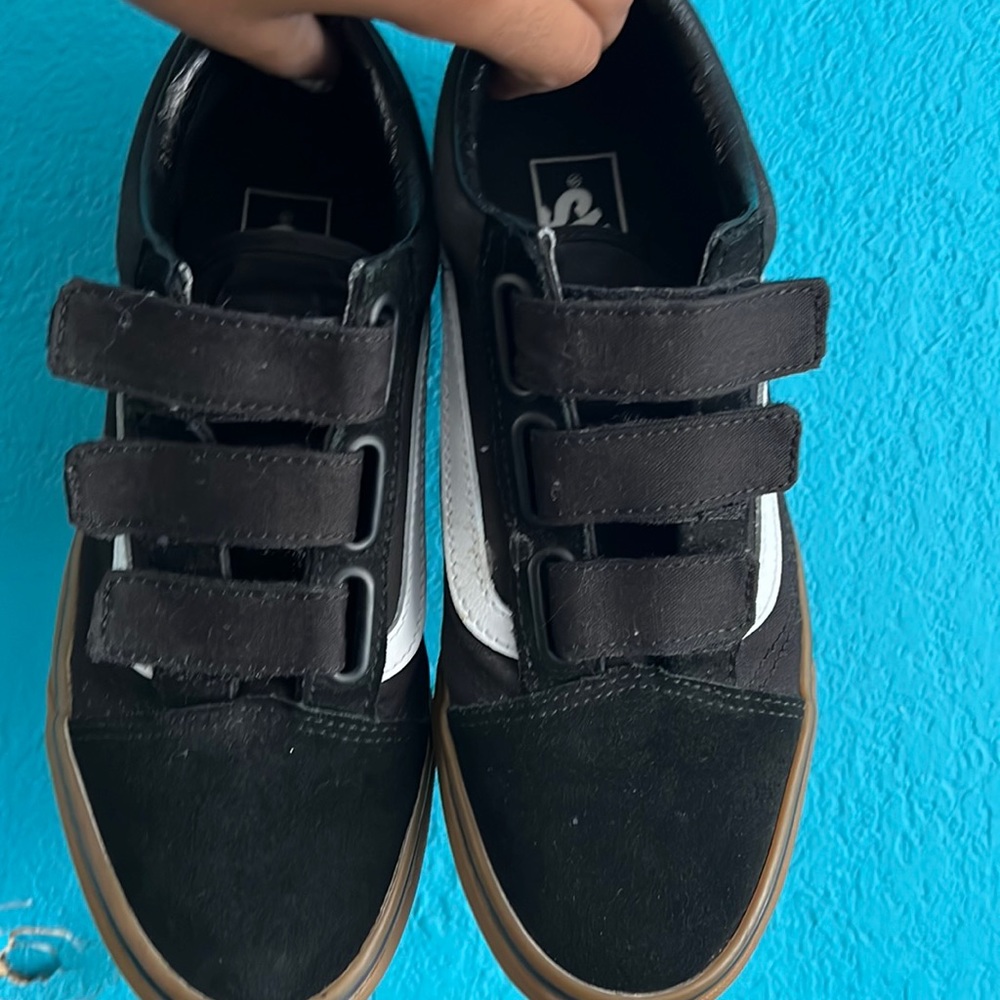 All black gum ball bottoms in original box